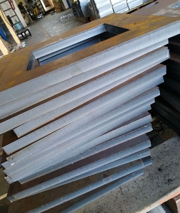 激光切割-碳钢厚板20mm